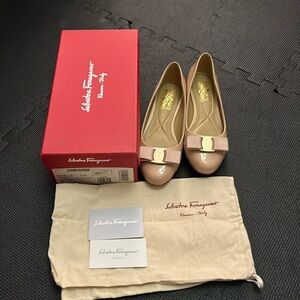 Salvatore ferragamo Varina Ballet flat size 7